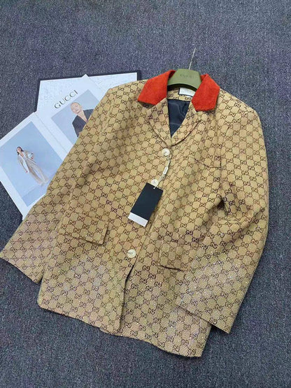 *New collections master                                             
good Gucci set🧚‍♀️🧚‍♀️🧚‍♀️🧚‍♀️
*AVAILABLE
350 dhs🪙💕
size：S M L

Zain231
♥️♥️♥️