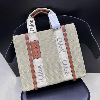 Chloe
 high quality 
Big size 100 dhs🇦🇪🇦🇪
Small size 95 dhs🇦🇪🇦🇪

Zain295
♥️♥️♥️