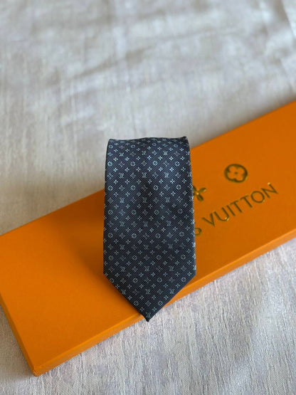 TIE
*Master quality*
*New collection*
190 dhs💓

Zain179
♥️♥️♥️
