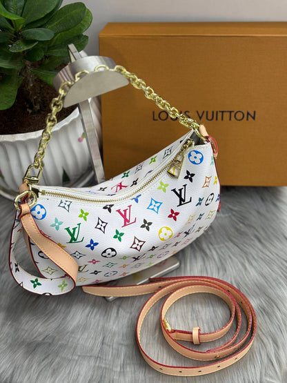 LV
SIZE………. 28CM🌷

95 dhs💓

with BOX✅
🎁🎁🎁

Zain244
♥️♥️♥️