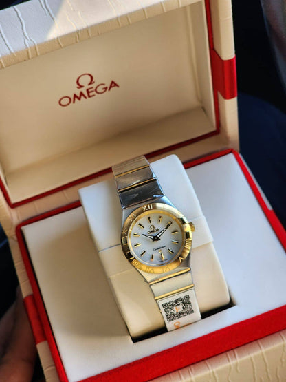 Omega
 watch for ladies with out stone good quality 
180 dhs❣️

Zain59
♥️♥️♥️