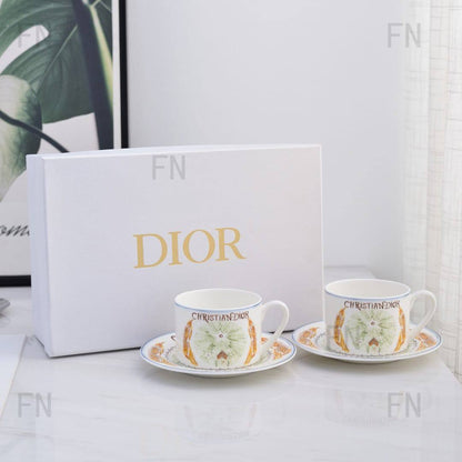 Branded mugs set

130 dhs 
set 4 pc 

with box🎁🎁🎁

Zain205
♥️♥️♥️