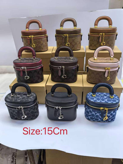coach
95 dhs✅
With box 
🎁🎁🎁

high quality

Zain26
♥️♥️♥️