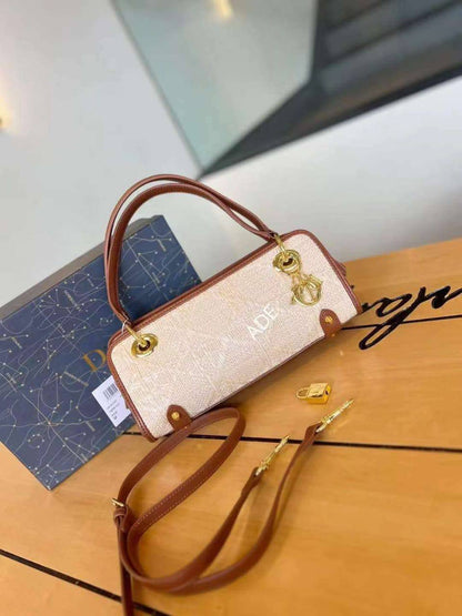 Dior

110 dhs✅

with box
🎁🎁🎁

Zain203
♥️♥️♥️