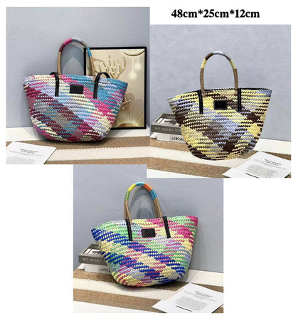 LOEWE 
BEACH BAG 
 GOOD QUALITY
110 dhs✅

Zain39
♥️♥️♥️