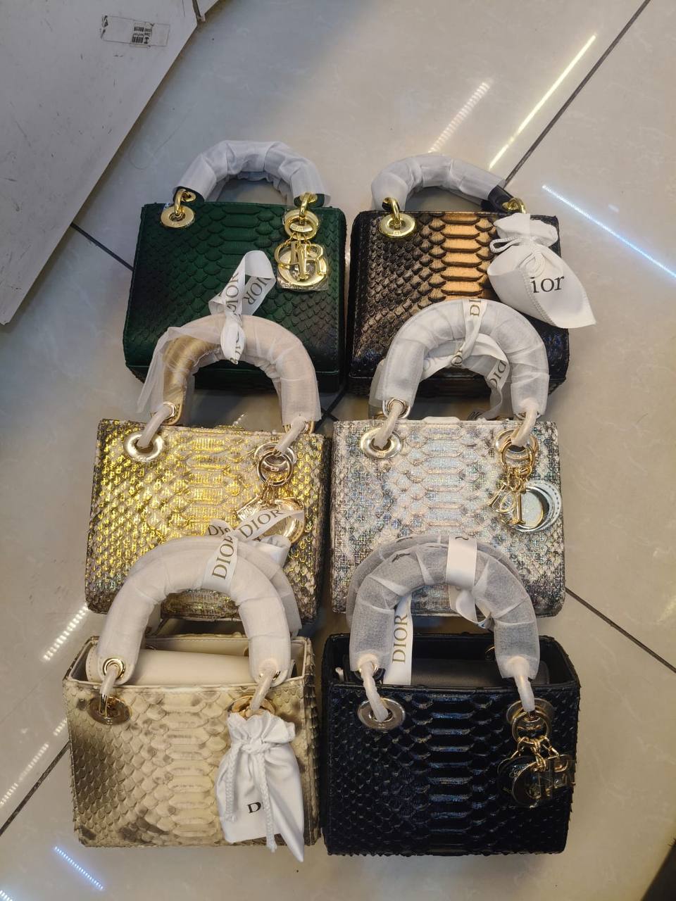 New Stock
Master Bags
For Price 👇 WTSP Text Zain 0568585901
0507557372
0544061607

Zain10
♥️♥️♥️