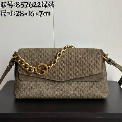 Gucci
Master
280 dhs💓

Zain153
♥️♥️♥️