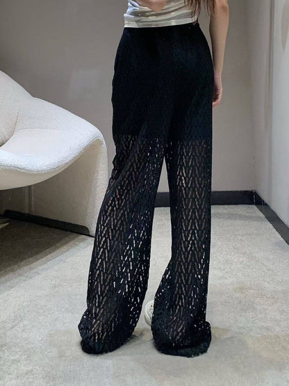 *New collections 💕💕    
180 dhs❣️
*good  quality  
*Sizes:S M L 
*AVAILABL

Zain231
♥️♥️♥️