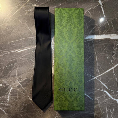 TIE

*MASTER QUALITY*

190 dhs🌺

Zain202
♥️♥️♥️