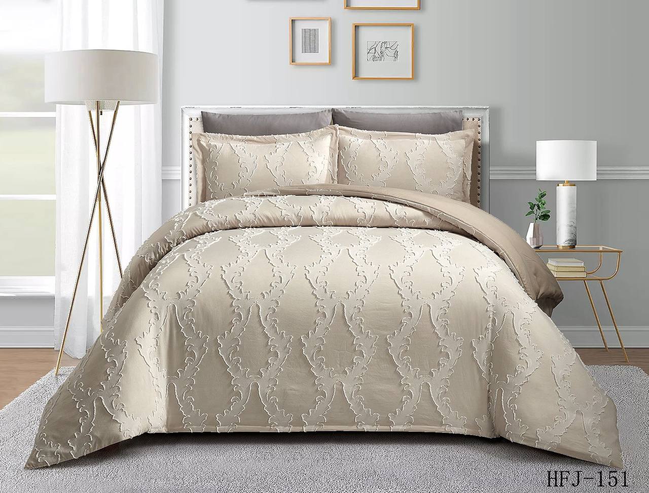 New collection 💥💥💥
Normal 
Embroidered 
Comfort set 
Single size comfort 4pcs set 
110 dhs🪙💚

Zain99
♥️♥️♥️