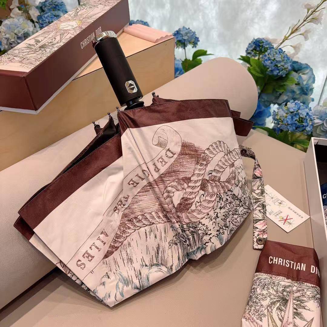 UMBRELLA ☔️
Master quality 💯
With boxes 🗃️ 
70 dhs🪙🌨️

Zain216
♥️♥️♥️