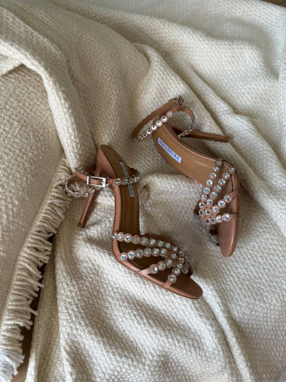 AQUAZZURA 

36 to 41

430 dhs🇦🇪🇦🇪🇦🇪

Zain288
♥️♥️♥️