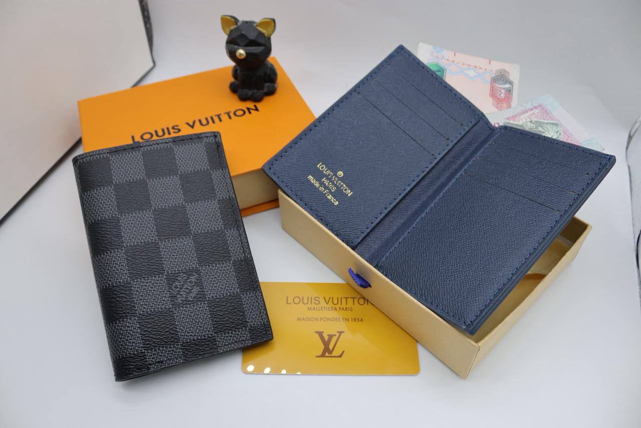 LV Wallet
60 dhs💓

Zain33
♥️♥️♥️