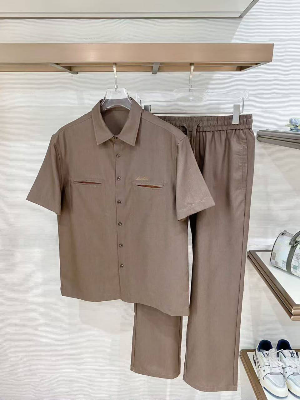 LORO PIANA

Super Master quality

Sizes:M L XL 2XL 3XL

800 dhs🇦🇪🇦🇪🇦🇪

Zain330
♥️♥️♥️