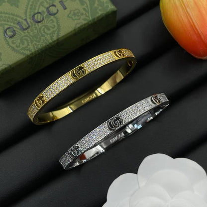 Gucci Bangle* 🌺
Master Quality 

65 dhs🪙🌨️
normal box 📦

Zain48
♥️♥️♥️