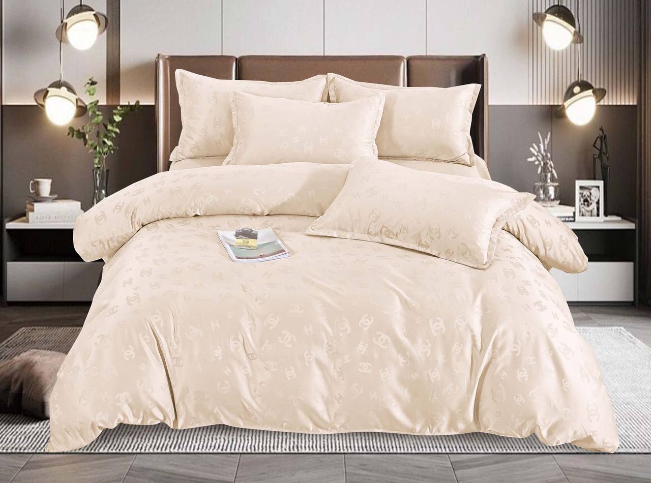 New collection 
Master 💥💥
Bedsheets set
100 %
Silk 
King size cover 6pcs set 
1 duvet cover 240/220
1 fitted sheets 200/200+30
4 pillowcases 75/50
140 dhs🪙🖤

Zain99
♥️♥️♥️