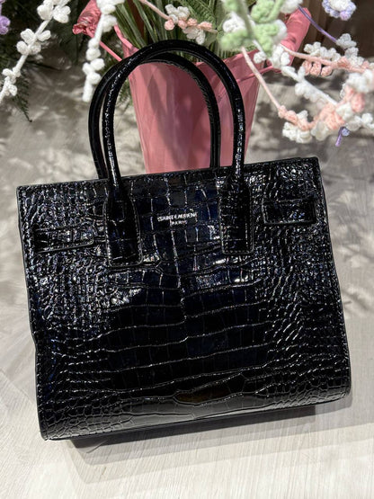 YSL 
26*12*20cm 
110 dhs🪙💚

Zain44
♥️♥️♥️