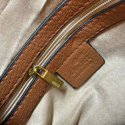 GUCCI  

GOOD QUALITY 
90 dhs🇦🇪🇦🇪

Zain295
♥️♥️♥️