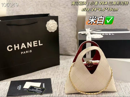 Chanel

Copy one 
320 dhs🇦🇪🇦🇪🇦🇪

Zain137
♥️♥️♥️