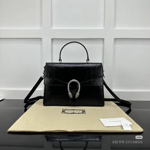 Gucci
Master💓
280 dhs✅

Zain10
♥️♥️♥️