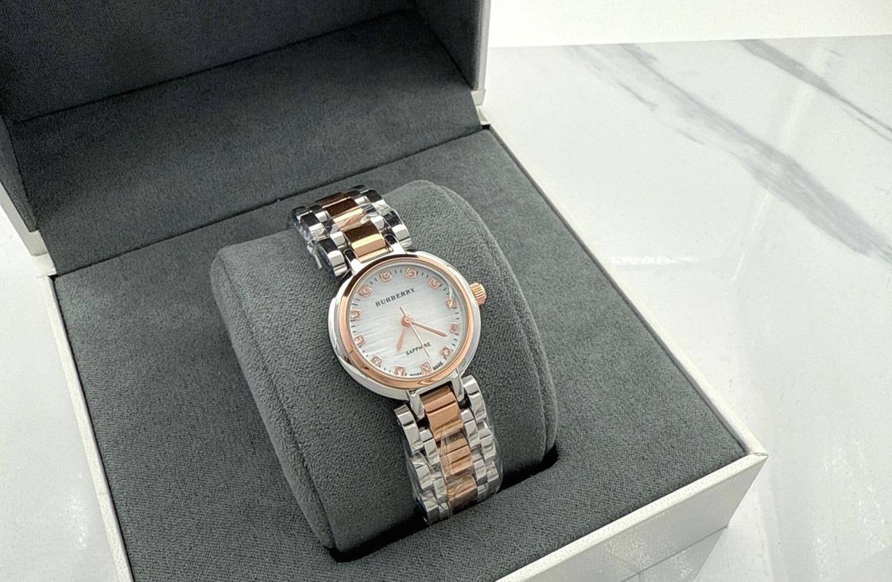 Burberry Ladies
60 dhs❣️

Zain45
♥️♥️♥️