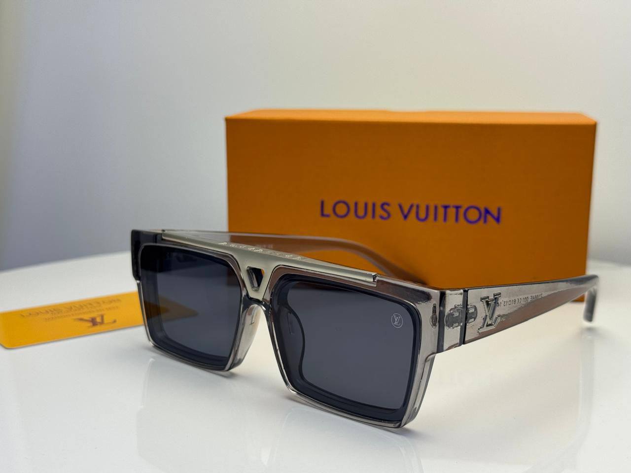Sunglasses
65 dhs✅

Zain182
♥️♥️♥️