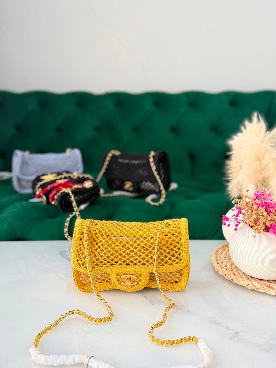 Chanel 
Available original box 📦 
With full packing 🎀🎀
Super high quality 💥💥
For Price 👇 WhatsApp✅
0568585901 
0507557372
0552275751 Owner Zain 👌

Zain283
♥️♥️♥️