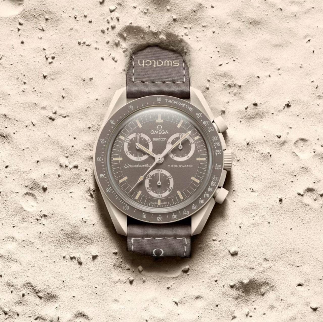 Swatch watch for men 
with out box  
60 dhs💓

 with box 🎁🎁🎁
75 dhs💓

Zain59
♥️♥️♥️