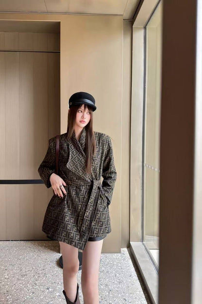 *New collections 💕💕    
270 dhs🪙🌨️
*good  quality  
*Sizes:S M L xl* 
*AVAILABL

Zain231
♥️♥️♥️