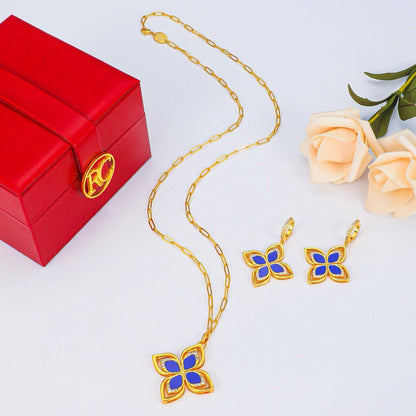 ROBERTO COIN
SET
NECKLACE EARRINGS
MASTER ✨💫
120 dhs🇦🇪🇦🇪

WITH SMALL BOX AND PAPER BAG 🛍️🎁

Zain89
♥️♥️♥️
