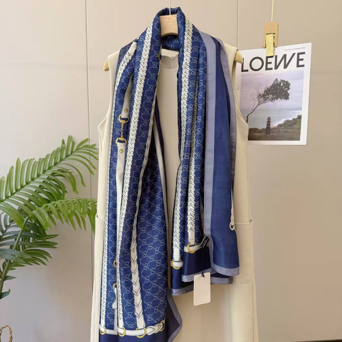 Scarfs 
new came 
high quality 

Size : 180cm*90cm
45 dhs🇦🇪🇦🇪

Zain39
♥️♥️♥️
