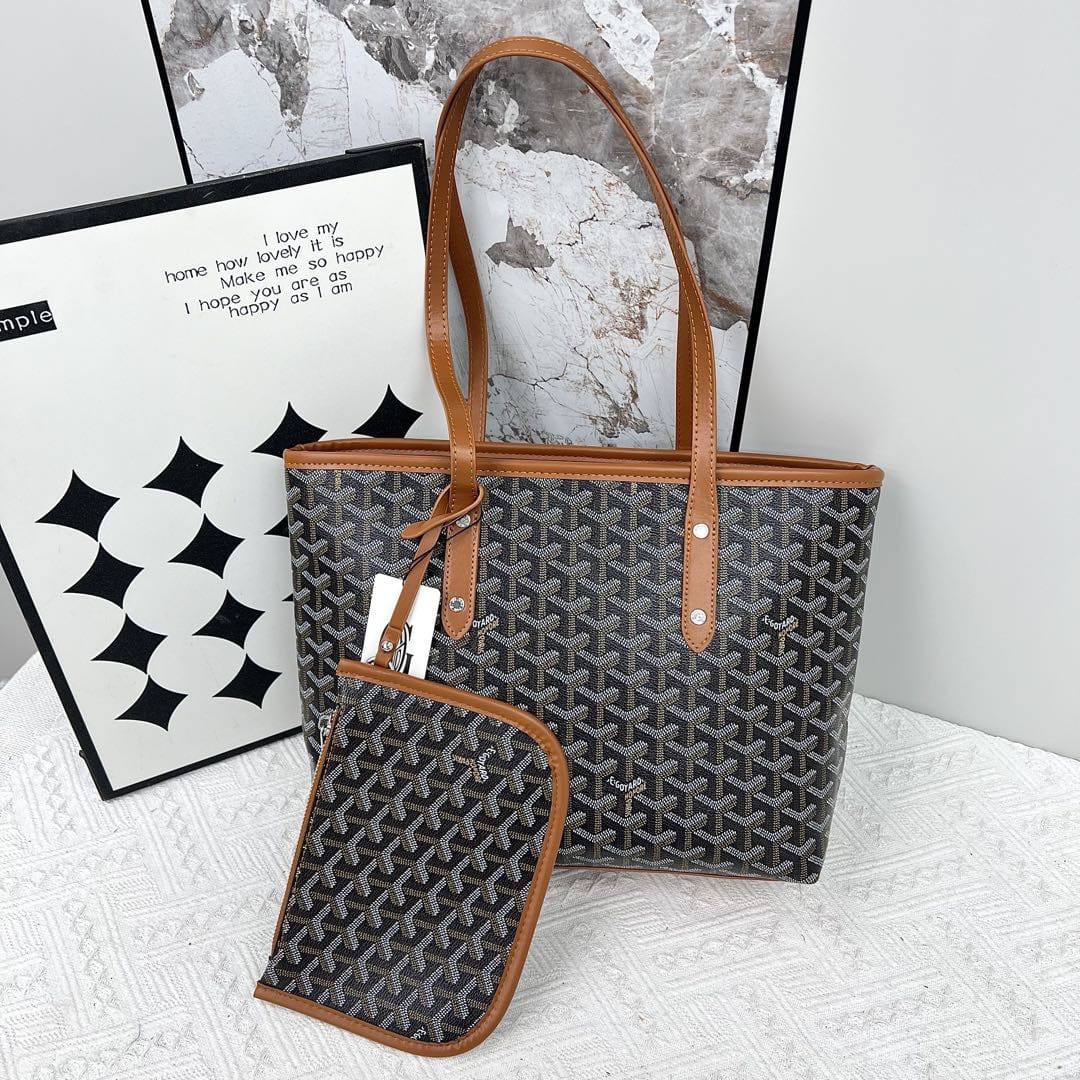 Goyard 
70 dhs🇦🇪

Zain232
♥️♥️♥️