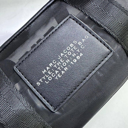 MARC JACOBS 

GOOD QUALITY 

SPECIAL OFFER 

70 dhs🇦🇪🇦🇪
Zain17
♥️♥️♥️