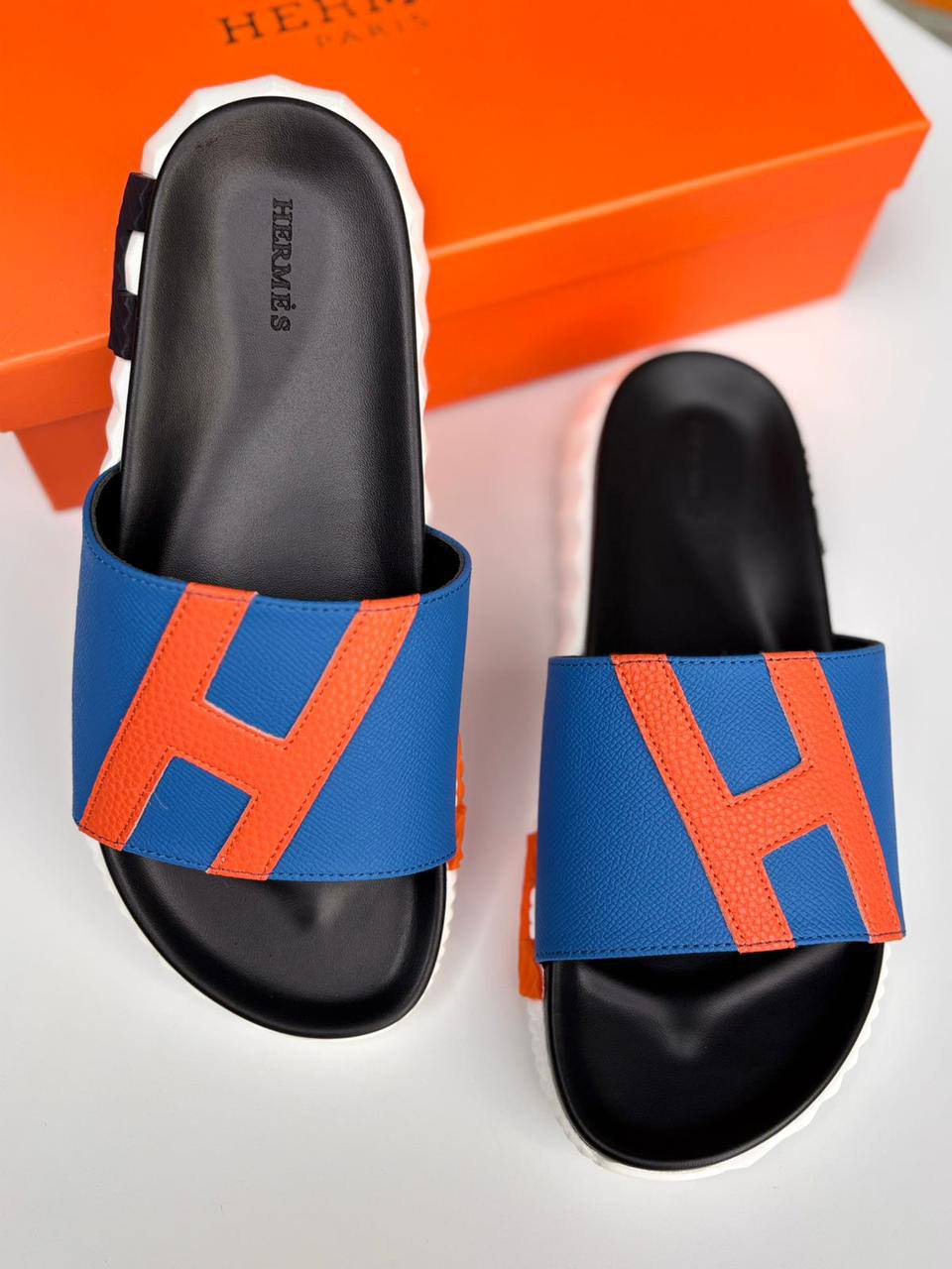 Hermes slipper. (Men)
120 dhs🪙💕
Size 40-45

Zain30
♥️♥️♥️