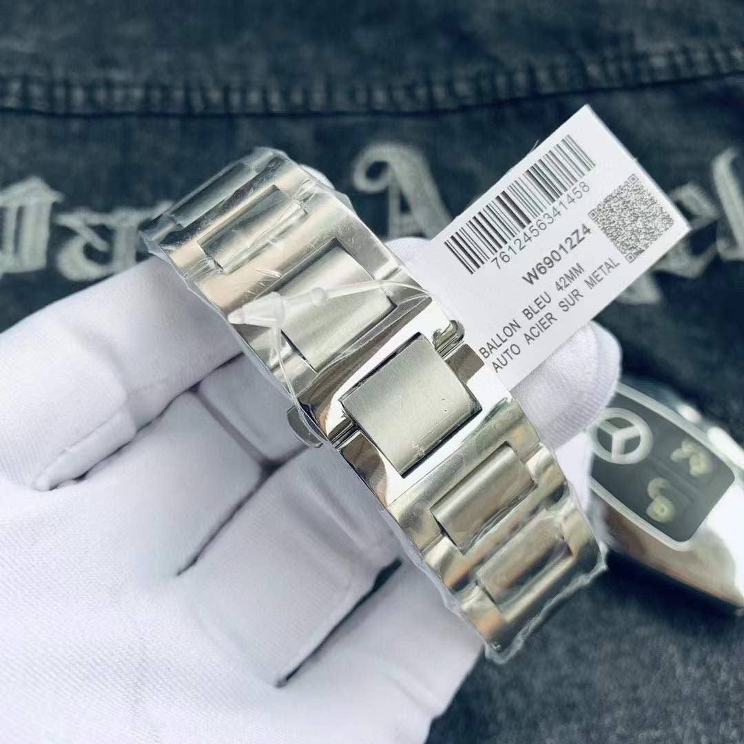 Cartier
260 dhs🇦🇪🇦🇪 
Automatic 
41mm

Zain85
♥️♥️♥️