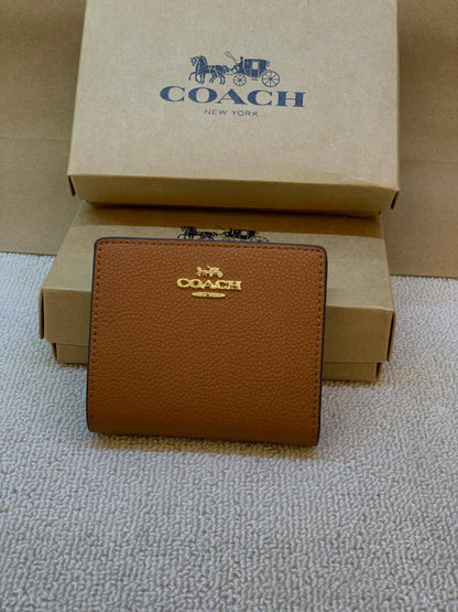 Coach 
Wallets Master
125 dhs💓

Zain248
♥️♥️♥️