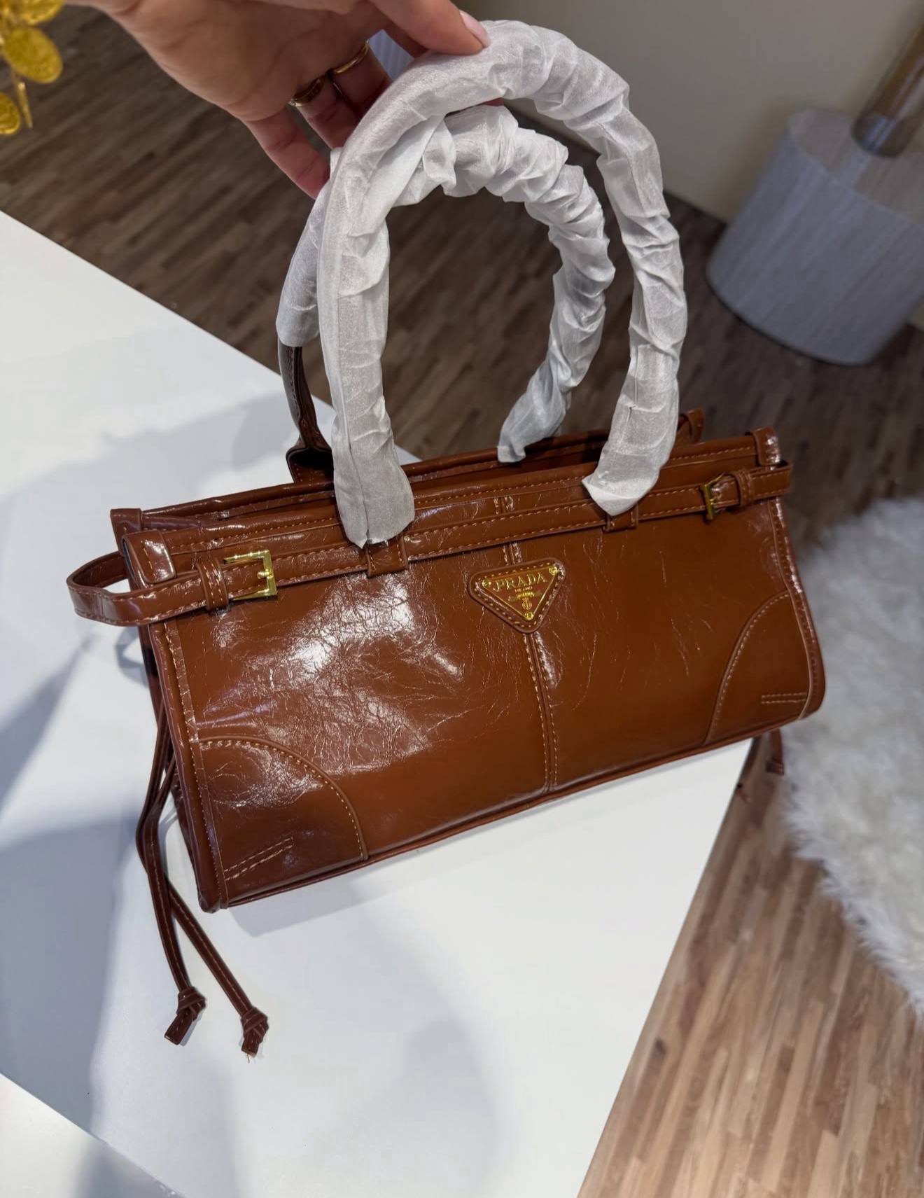 Prada

125 dhs

Zaincornerstore

اطلبوها من الوتس المثبت في الأعلى👆🏻👆🏻

تواصلو معنا 👈🏻 Zain 
For order WhatsApp pinned 👆🏻

♥️♥️♥️