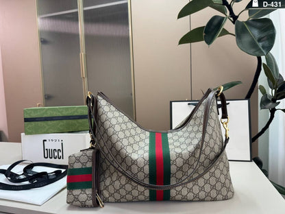 GUCCI COPY ONE  NEW CAME WITH BOX 
220 dhs🇦🇪🇦🇪

Zain295
♥️♥️♥️
