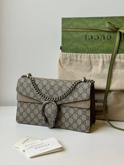 Gucci

90 dhs🇦🇪🇦🇪

With box
24 cm
Zain219
♥️♥️♥️