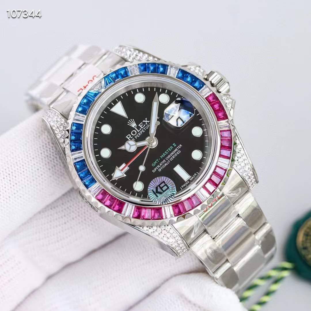 Rolex
Master
380 dhs✅

Zain85
♥️♥️♥️
