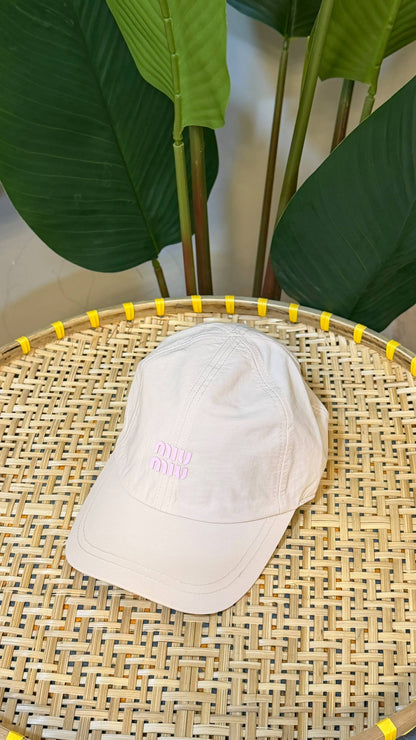 Miu miu

VVIP QUALITY

180 dhs🇦🇪🇦🇪

Zain281
♥️♥️♥️