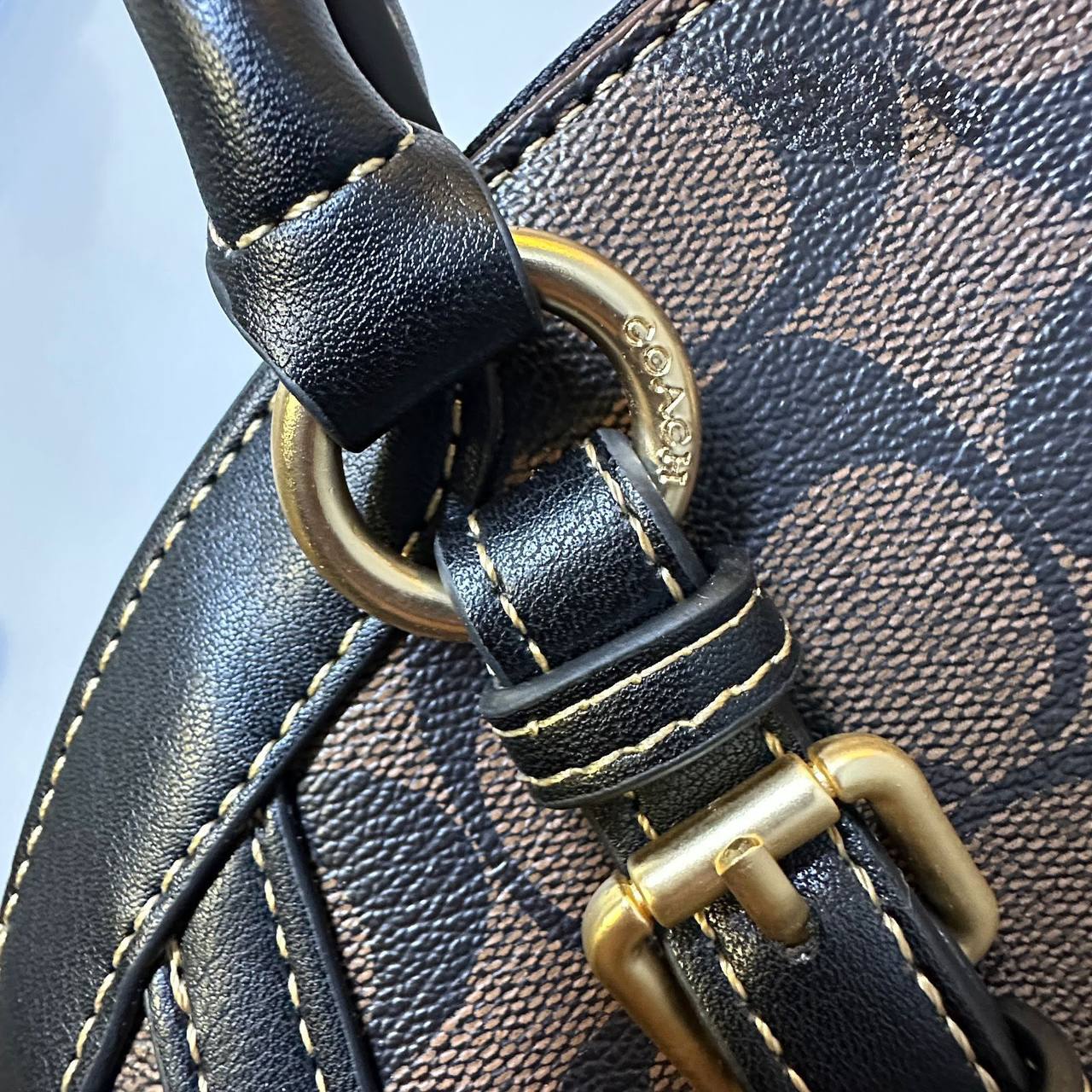 COACH 
NEW CAME HIGH QUALITY 
120 dhs🇦🇪🇦🇪

Zain295
♥️♥️♥️
