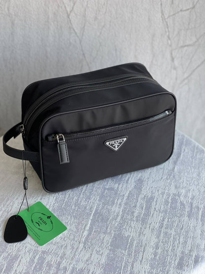 PRADA
Wash Bag
Master Quality


Size 22cm —Price 350 dhs🇦🇪
Size 26cm —Price 410 dhs🇦🇪

Zain179
♥️♥️♥️