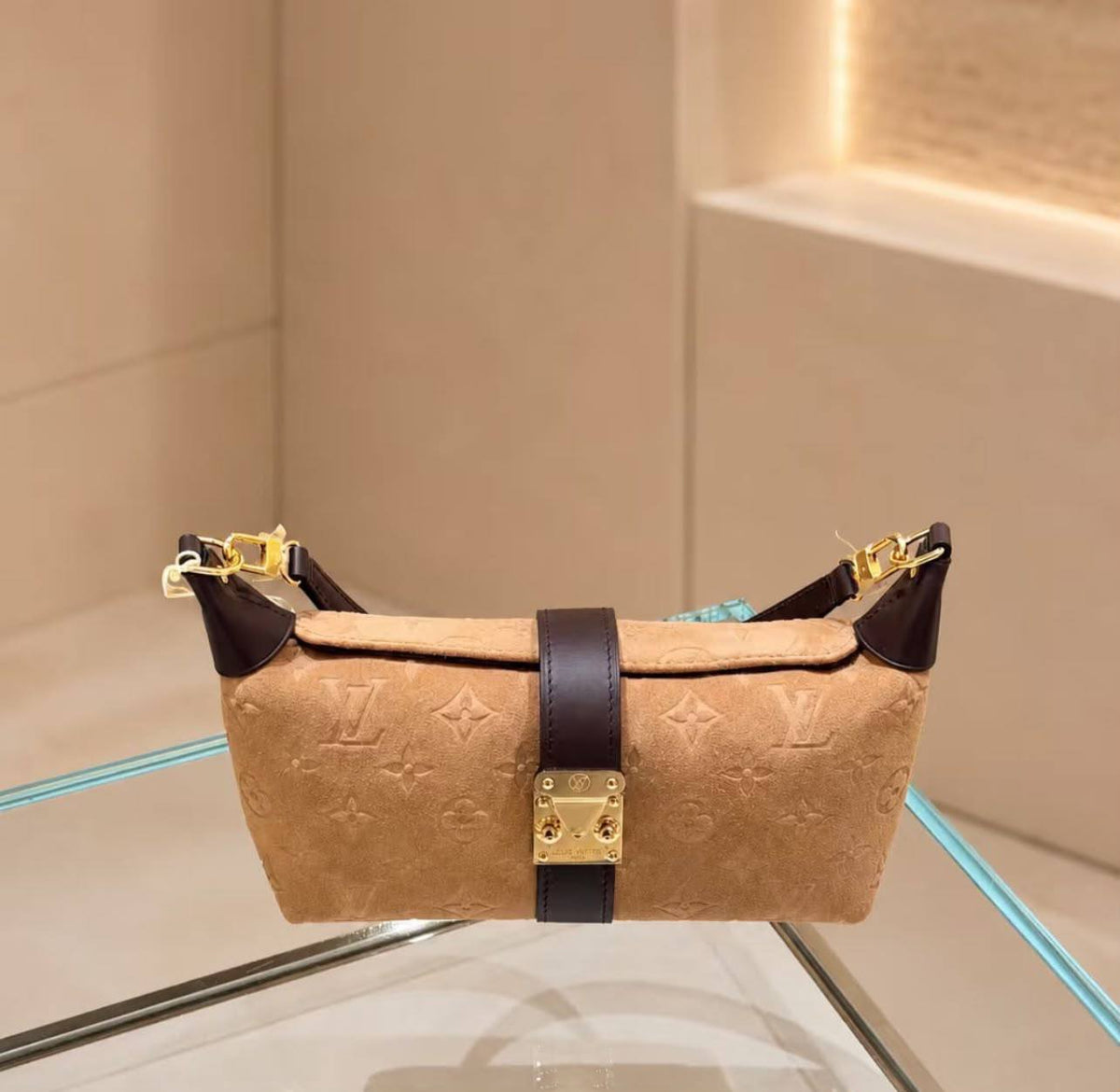 New collection

Lv

280 dhs

Zain244
♥️♥️♥️