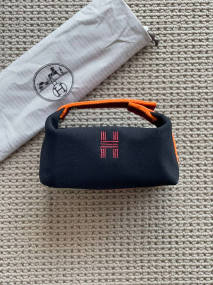 HERMES                                                            *Bride à brac Clutch Bag*                                    *Master Quality*
350 dhs

Zain179
♥️♥️♥️