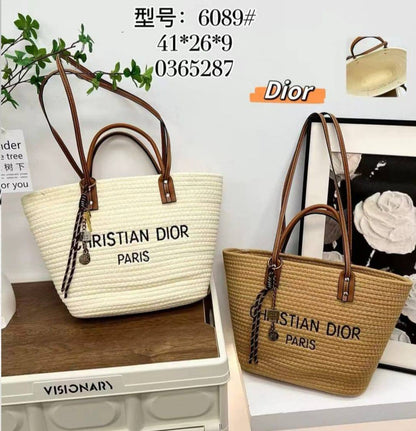 Bags 

75 dhs✅

Zain232
♥️♥️♥️