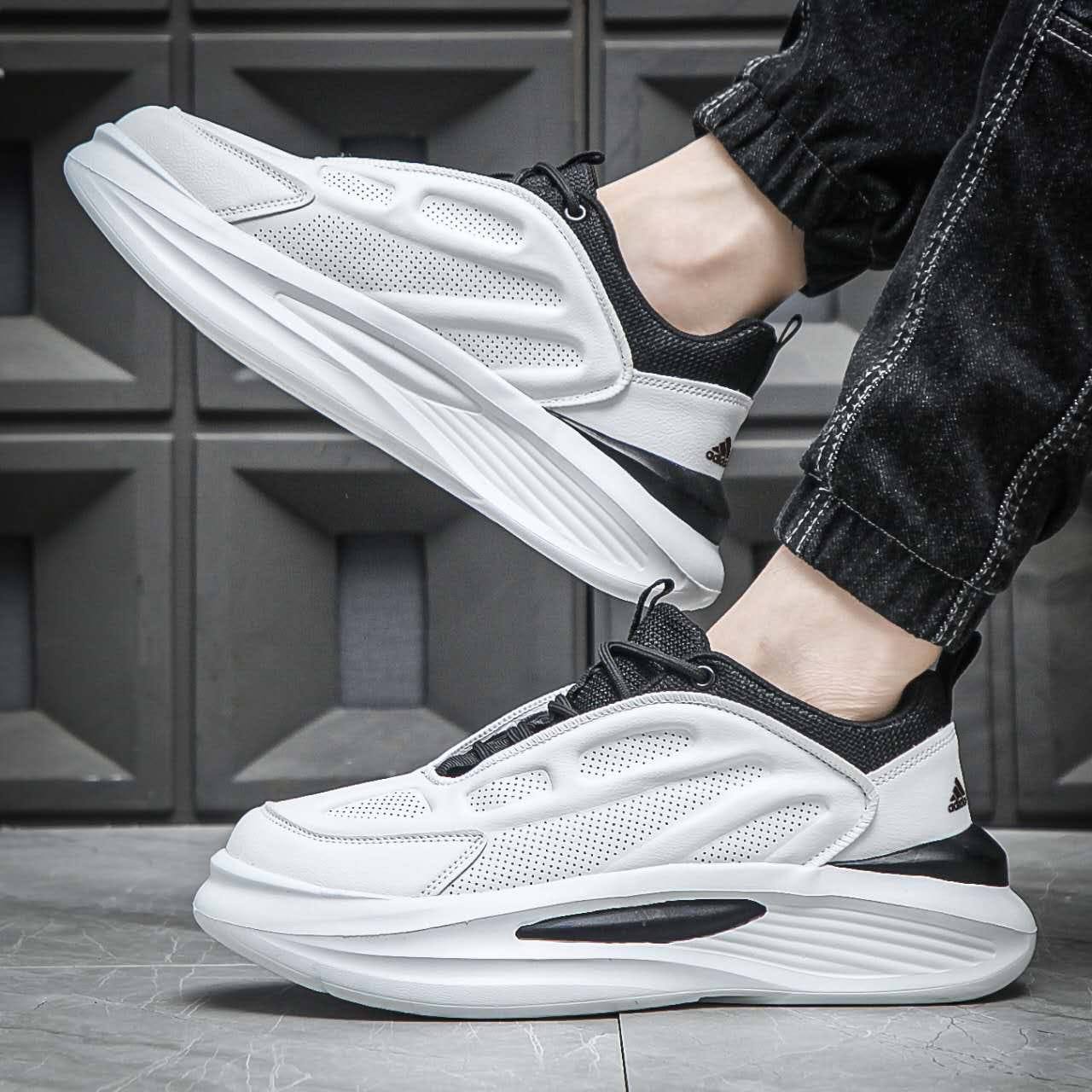 New
Size 44 to 45 
75 dhs✅

Zain163
♥️♥️♥️