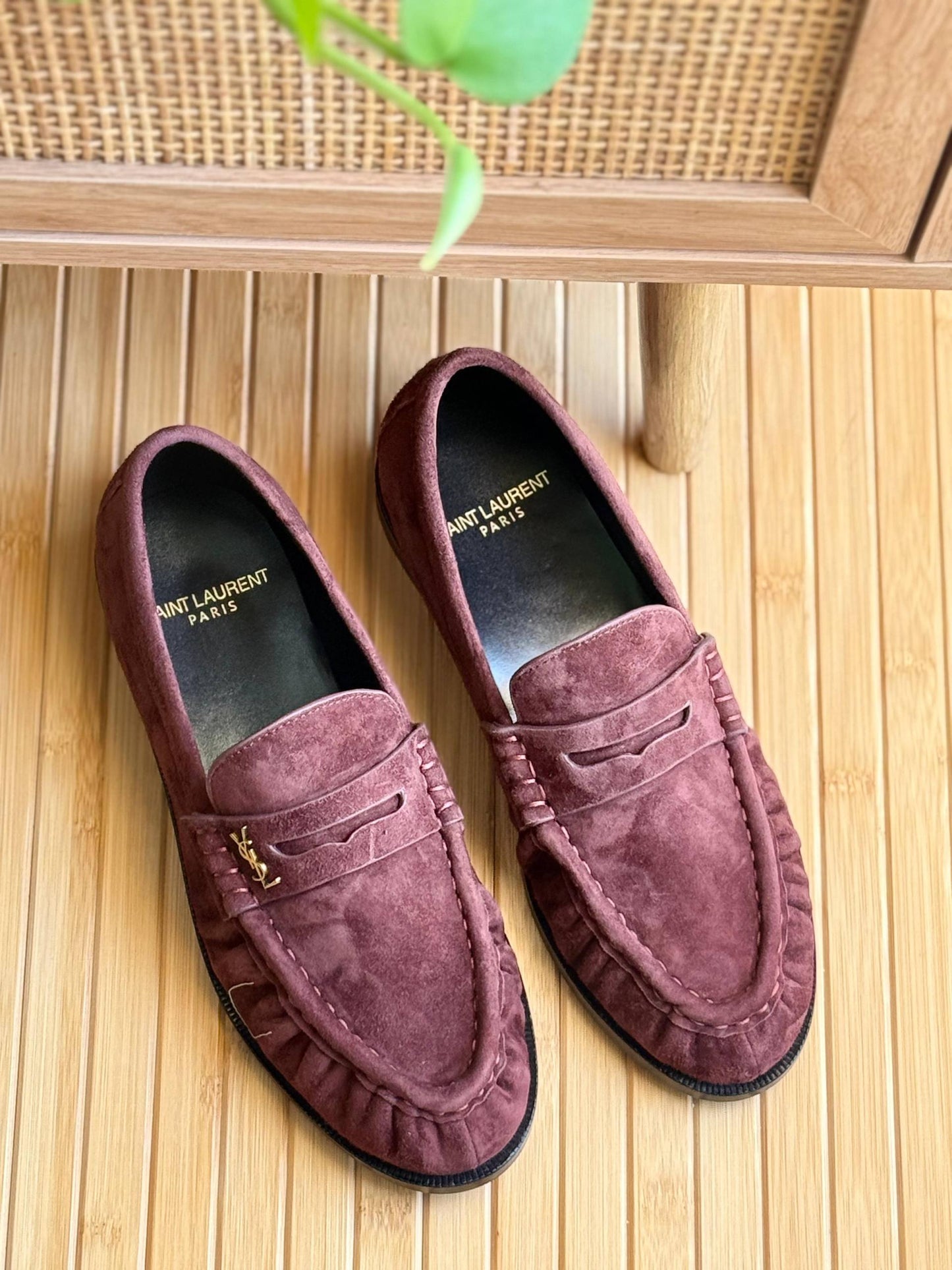 𝗬𝗦𝗟 - 𝗟𝗘 𝗟𝗢𝗔𝗙𝗘𝗥
𝗦𝗶𝘇𝗲: 𝟯𝟲 𝘁𝗼 𝟰𝟭
530 dhs❣️

Zain178
♥️♥️♥️