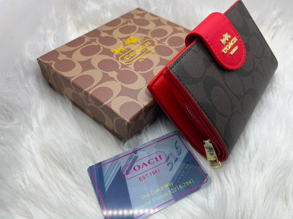 Gucci wallets 

65 DHS🇦🇪🇦🇪

good quality

Zain182
♥️♥️♥️