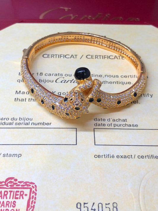 Cartier bangle

140 dhs

Zain122
♥️♥️♥️